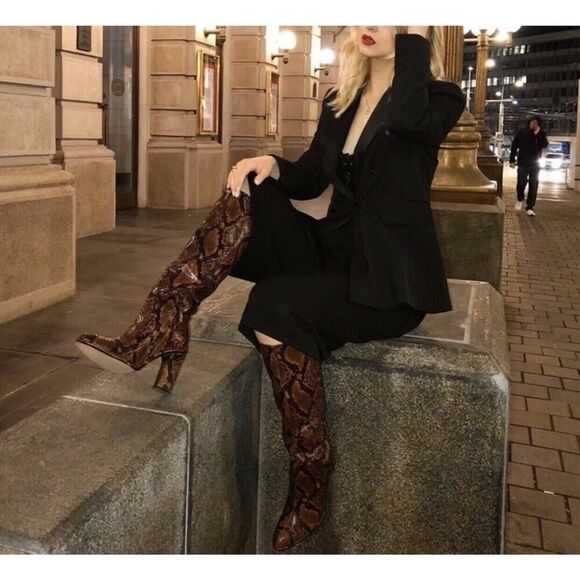 ZARA Snakeskin Print Knee High Boots Block Heel Brown Faux Leather Size US 7.5 - Picture 5 of 10